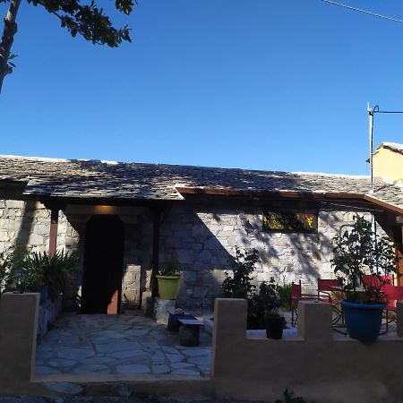 טסגרדה Triple Studio Room With The Most Beatifull View In Mylopotamos מראה חיצוני תמונה