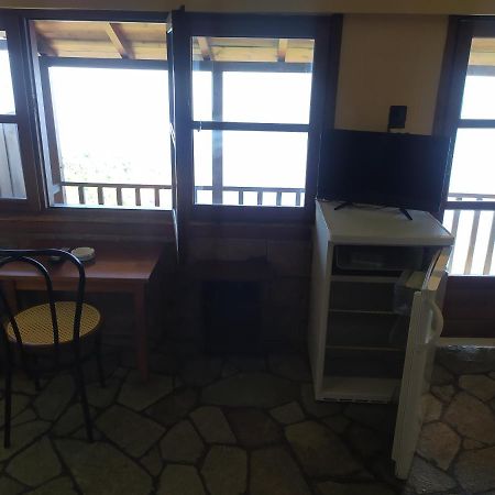 טסגרדה Triple Studio Room With The Most Beatifull View In Mylopotamos מראה חיצוני תמונה